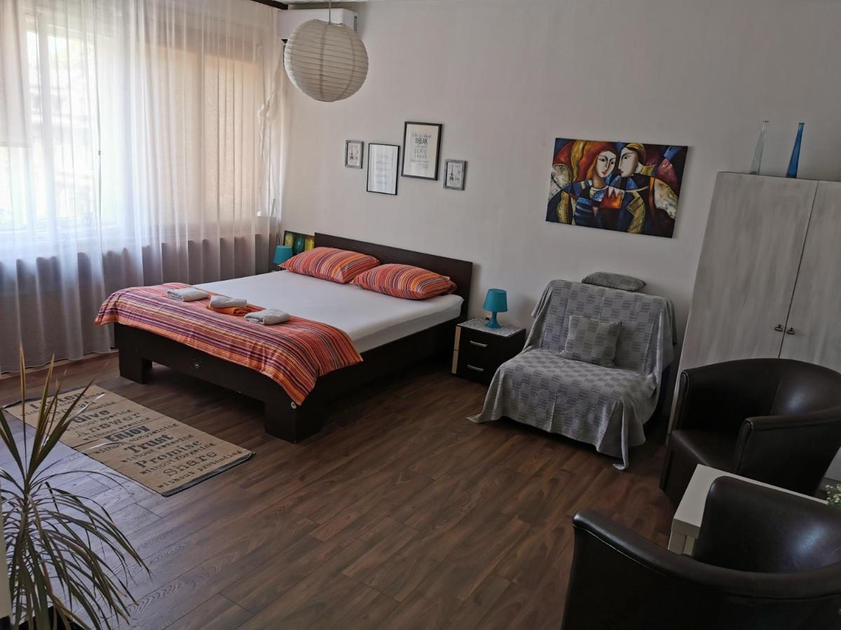 Apartment Gregory Белград Екстериор снимка