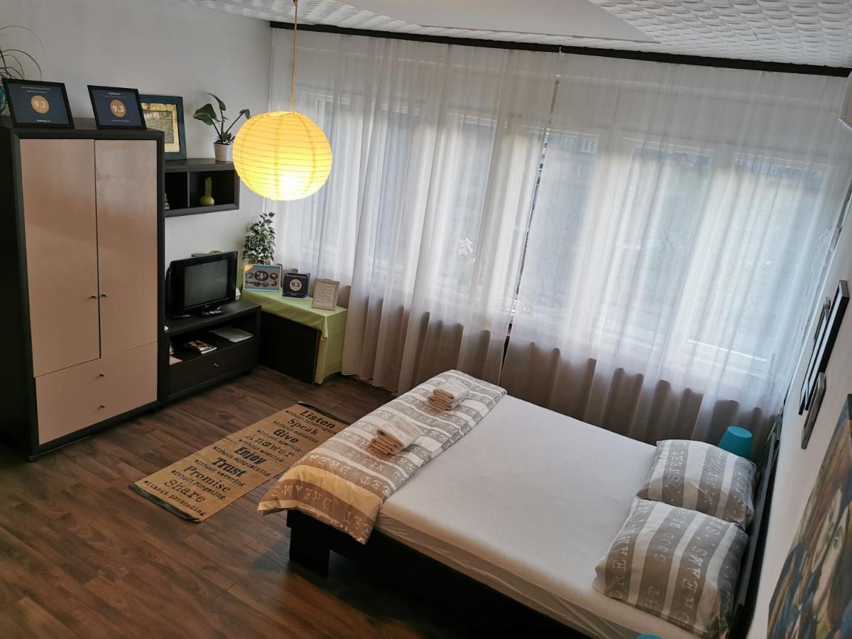 Apartment Gregory Белград Екстериор снимка